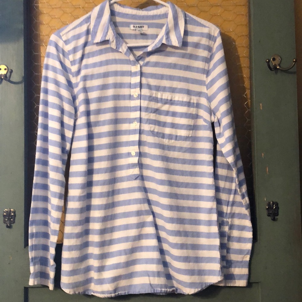 Old Navy Long Sleeve Shirt